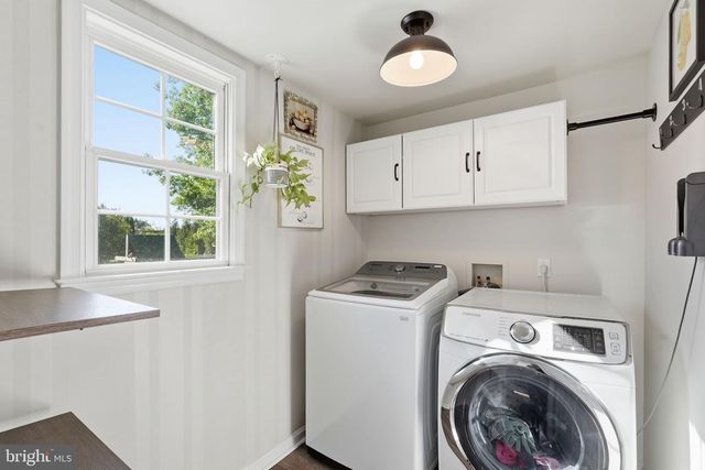59 COUNTRY MANOR DR, Fredericksburg, VA 22406