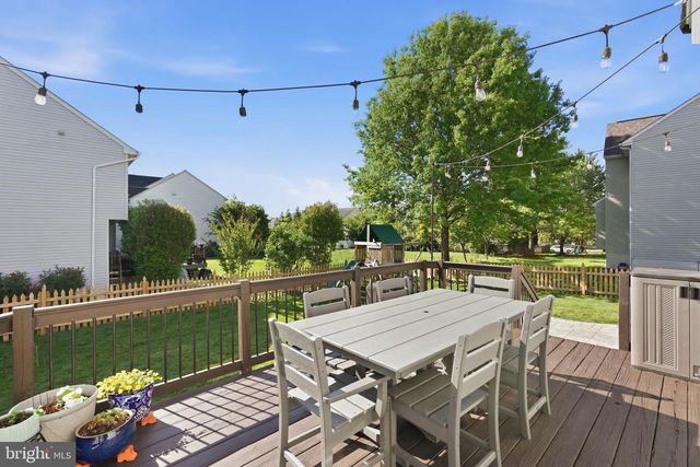 59 COUNTRY MANOR DR, Fredericksburg, VA 22406