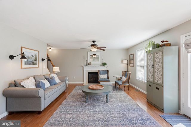 59 COUNTRY MANOR DR, Fredericksburg, VA 22406