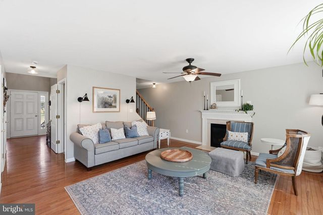59 COUNTRY MANOR DR, Fredericksburg, VA 22406