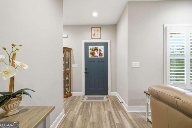 221 Windsor Way, Jasper, GA 30143