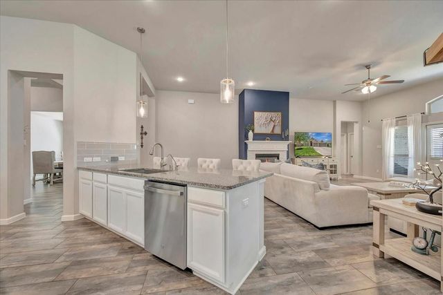 4815 Tascosa Lane, League City, TX 77573