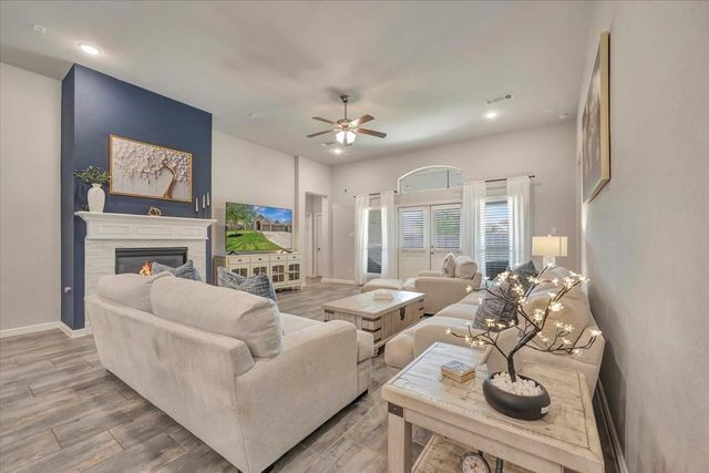 4815 Tascosa Lane, League City, TX 77573