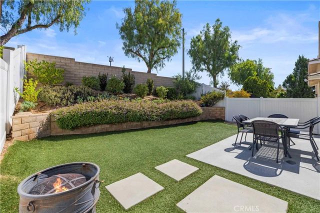 27629 Primrose Lane, Castaic, CA 91384