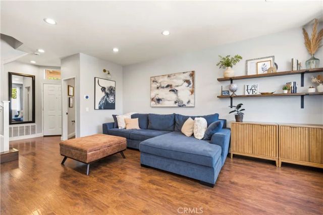 27629 Primrose Lane, Castaic, CA 91384