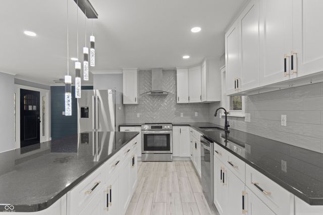 3512 W 55th Street, Indianapolis, IN 46228