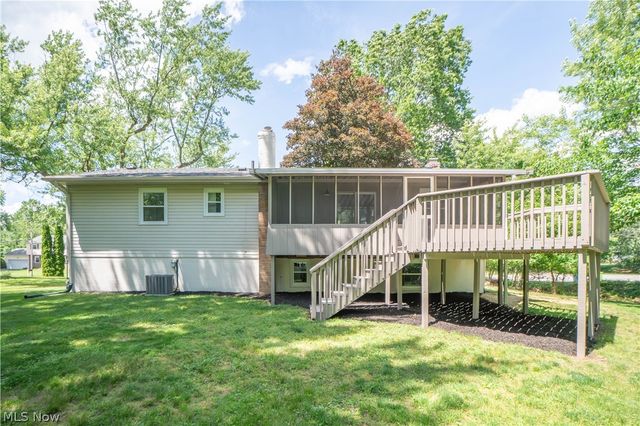 1108 Maple Street, Tallmadge, OH 44278