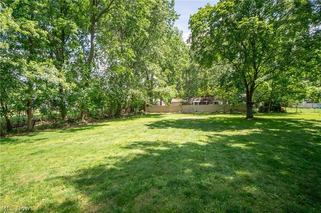 1108 Maple Street, Tallmadge, OH 44278