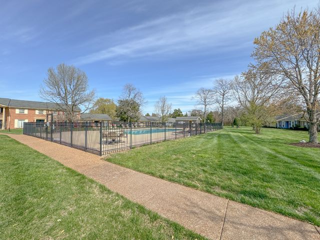 1002 E Northfield Blvd Apt A102, Murfreesboro, TN 37130