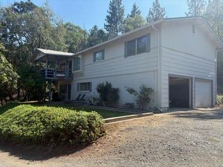 4057 Cloverlawn Drive, Grants Pass, OR 97527