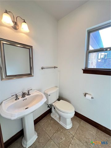 2264 Granada Hills, New Braunfels, TX 78132
