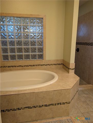 2264 Granada Hills, New Braunfels, TX 78132