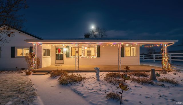 11114 N 300 E, Alexandria, IN 46001