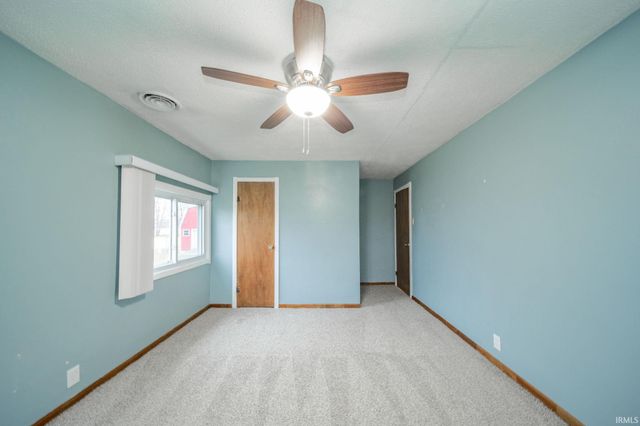 11114 N 300 E, Alexandria, IN 46001