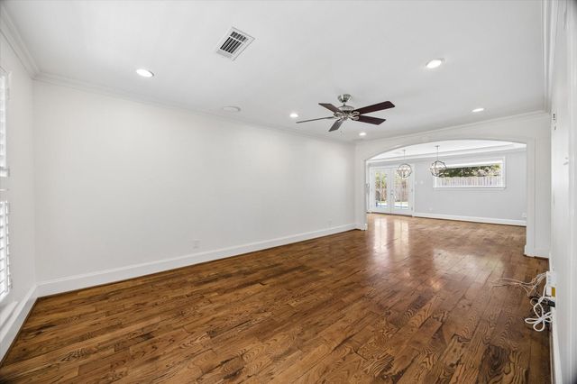 4406 Donna Bell Lane, Houston, TX 77018