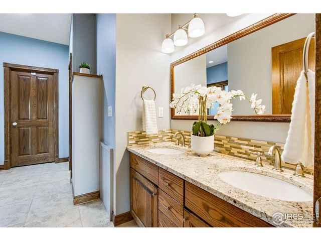 530 Linden View Dr, Fort Collins, CO 80524