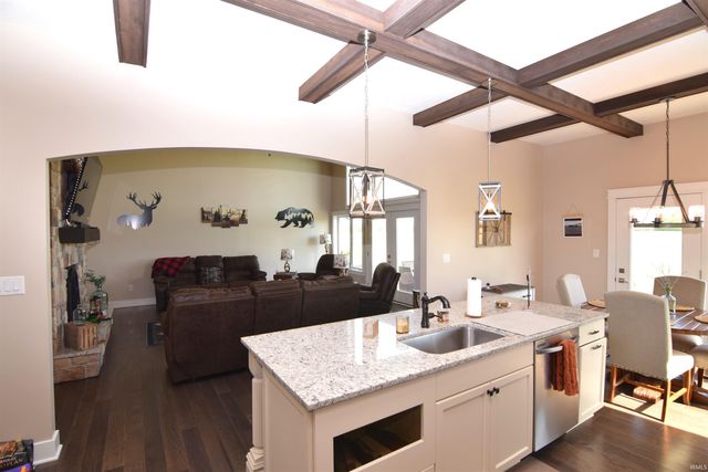 2313 E Royerton Road, Muncie, IN 47303