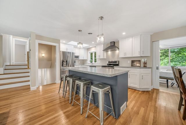 89 Rolling Lane, Needham, MA 02492