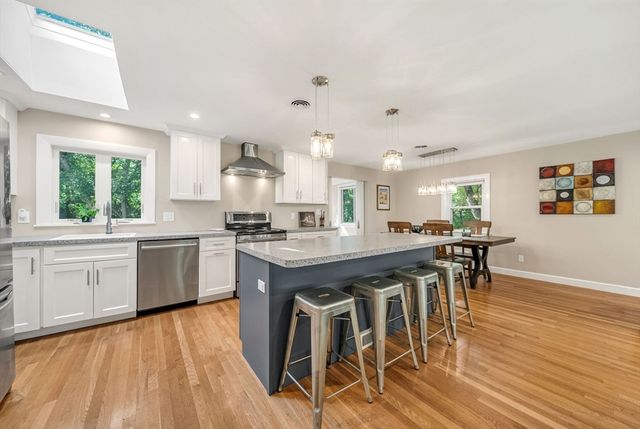89 Rolling Lane, Needham, MA 02492