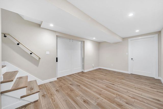 89 Rolling Lane, Needham, MA 02492