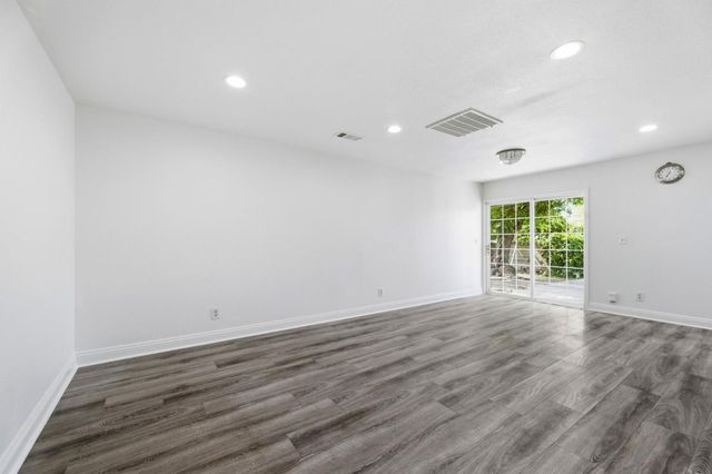 619 Wales Drive, Folsom, CA 95630