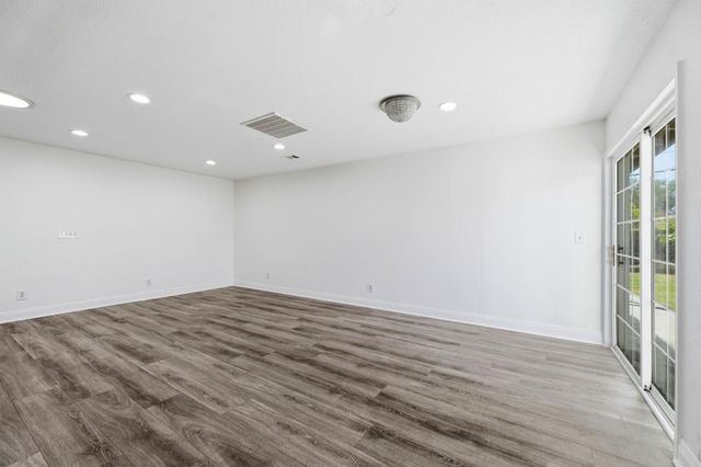 619 Wales Drive, Folsom, CA 95630