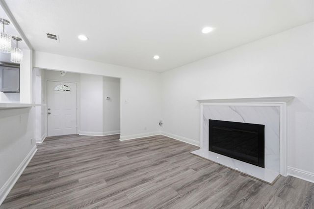 619 Wales Drive, Folsom, CA 95630
