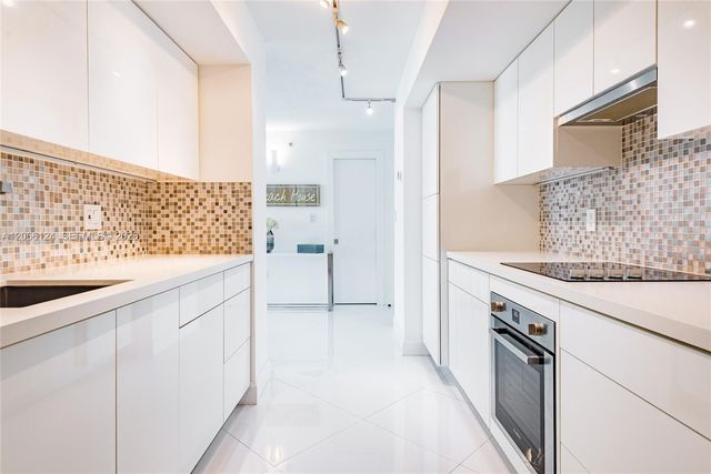 6917 Collins Avenue 720, Miami Beach, FL 33141