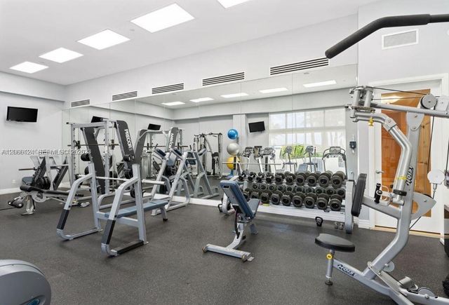 6917 Collins Avenue 720, Miami Beach, FL 33141
