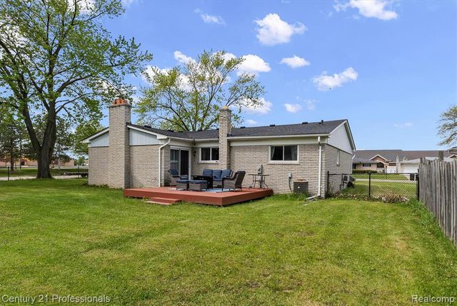 37010 Calka Drive, Sterling Heights, MI 48310