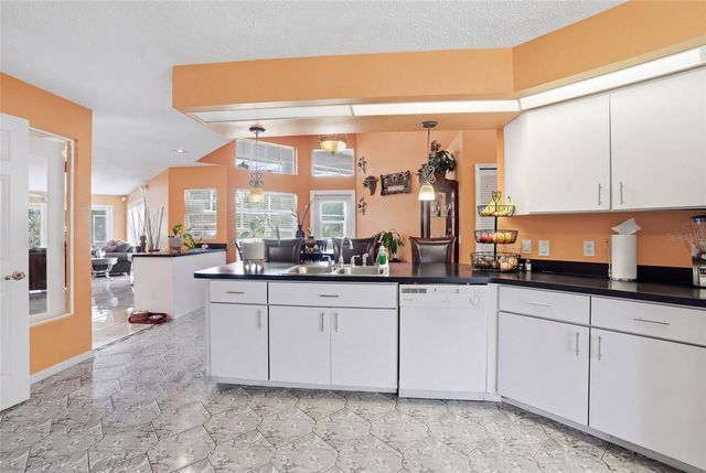 23494 WESTCHESTER BOULEVARD, Punta Gorda, FL 33980