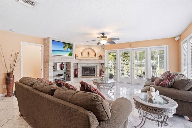 23494 WESTCHESTER BOULEVARD, Punta Gorda, FL 33980