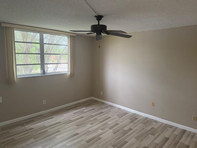 5750 NW 64th Avenue 201, Tamarac, FL 33319