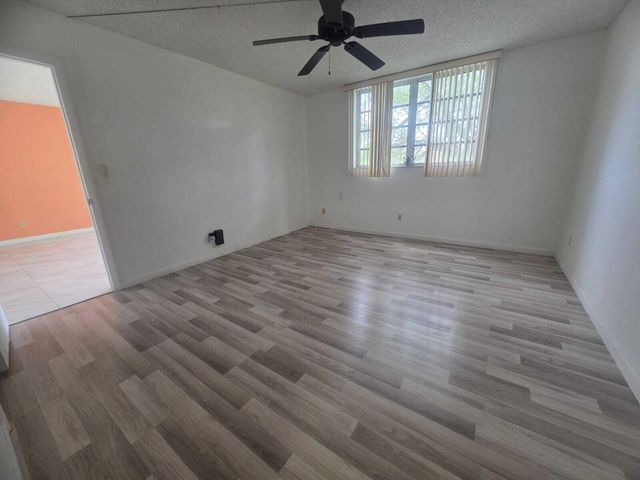 5750 NW 64th Avenue 201, Tamarac, FL 33319