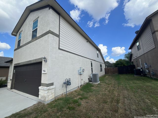 7906 Mahala Blf, San Antonio, TX 78254