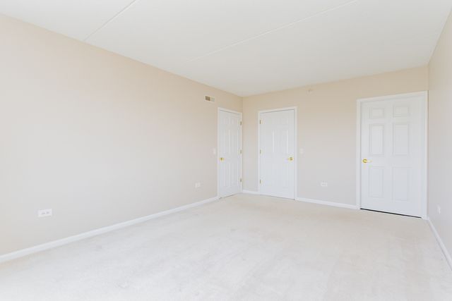 7400 N LINCOLN Avenue 511, Skokie, IL 60076