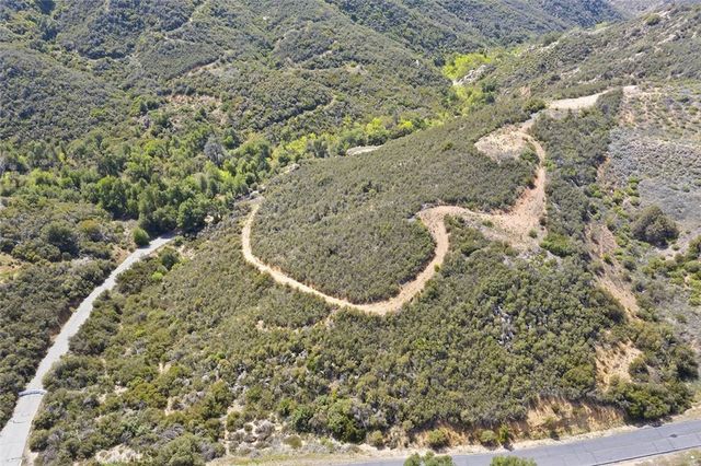 2 La Cresta Highlands Circle, Murrieta, CA 92562