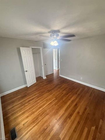 5712 Portsmouth BLVD, Portsmouth, VA 23701