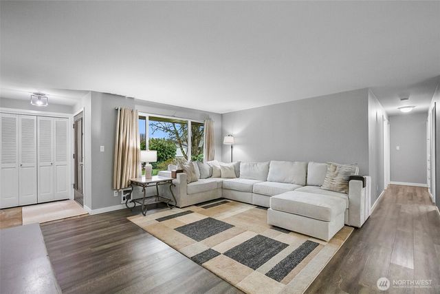 5322 79th Place NE, Marysville, WA 98270