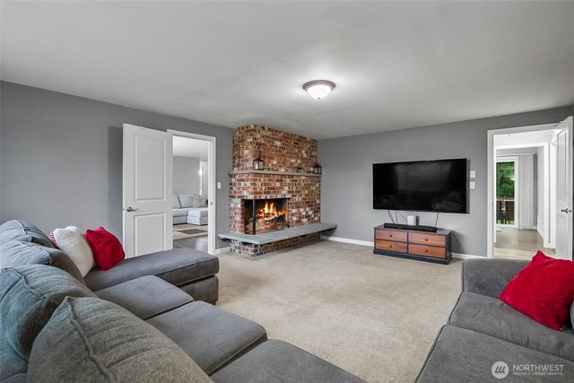 5322 79th Place NE, Marysville, WA 98270