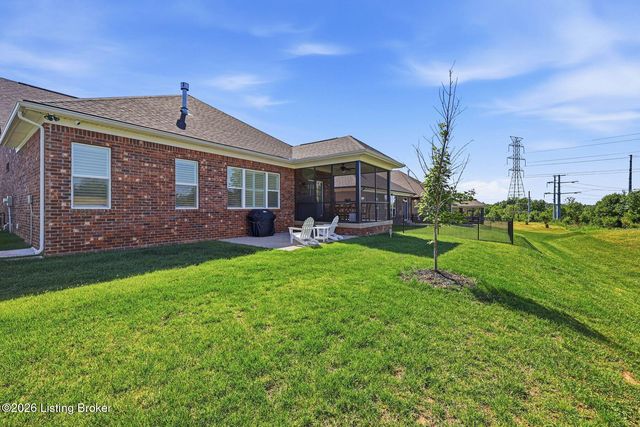 1339 Helm Place Ln, Louisville, KY 40299