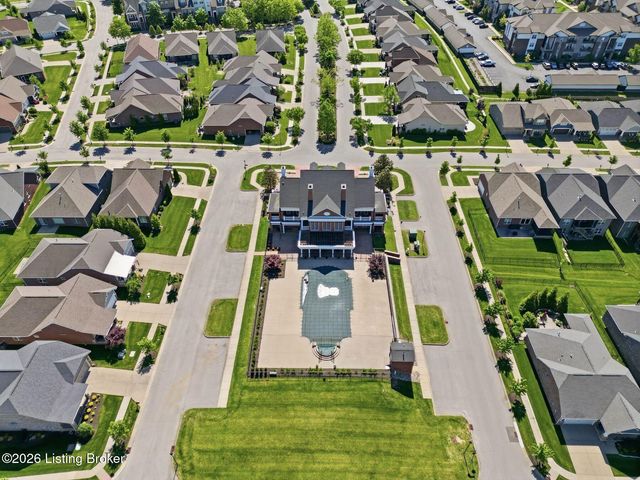 1339 Helm Place Ln, Louisville, KY 40299