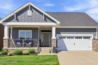 1339 Helm Place Ln, Louisville, KY 40299