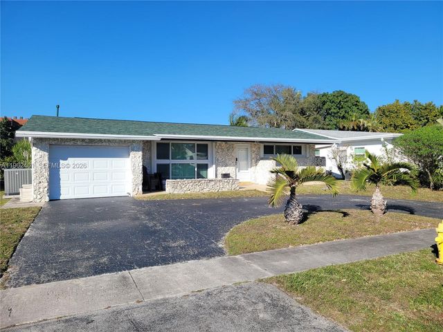 9161 NW 26th Pl, Sunrise, FL 33322