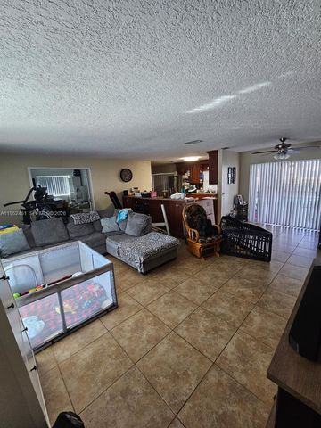 9161 NW 26th Pl, Sunrise, FL 33322