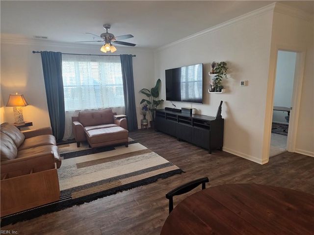 1725 Dromolin Dr 203, Virginia Beach, VA 23456
