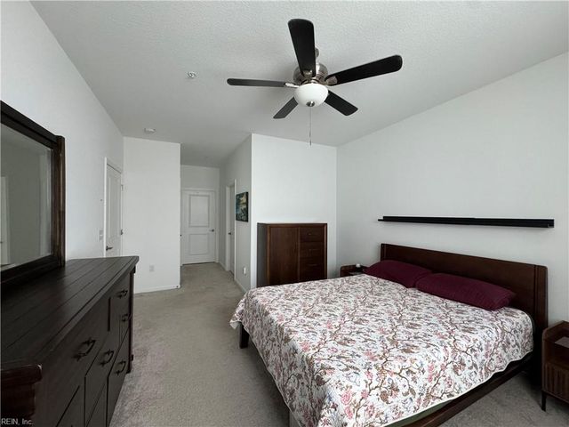 1725 Dromolin Dr 203, Virginia Beach, VA 23456