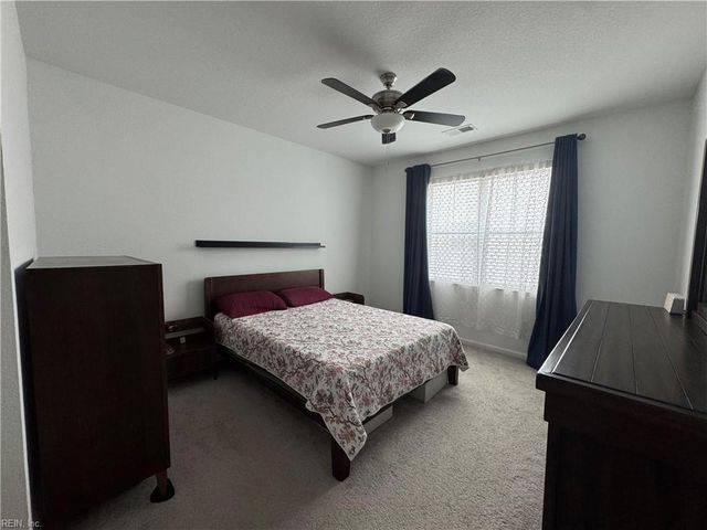 1725 Dromolin Dr 203, Virginia Beach, VA 23456
