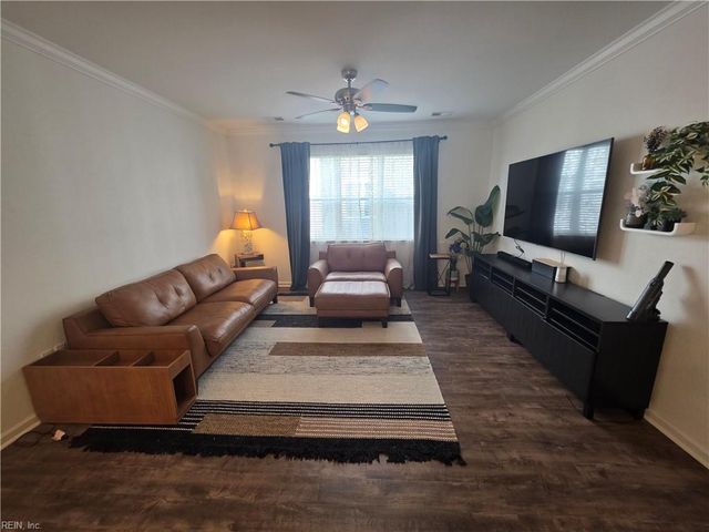 1725 Dromolin Dr 203, Virginia Beach, VA 23456