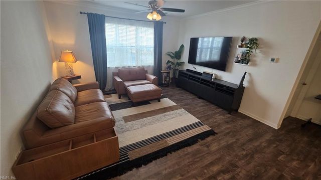 1725 Dromolin Dr 203, Virginia Beach, VA 23456